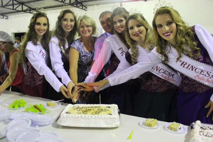 Distribuição do bolo de aniversário