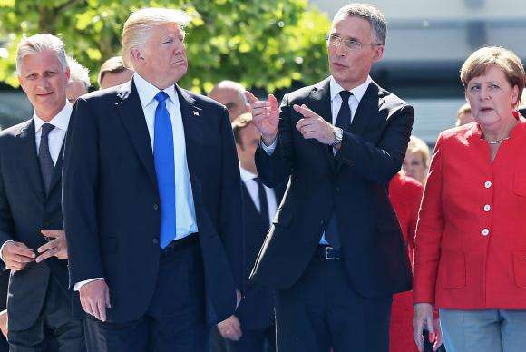 Trump falou brevemente durante a inauguração de um monumento na sede da Otan