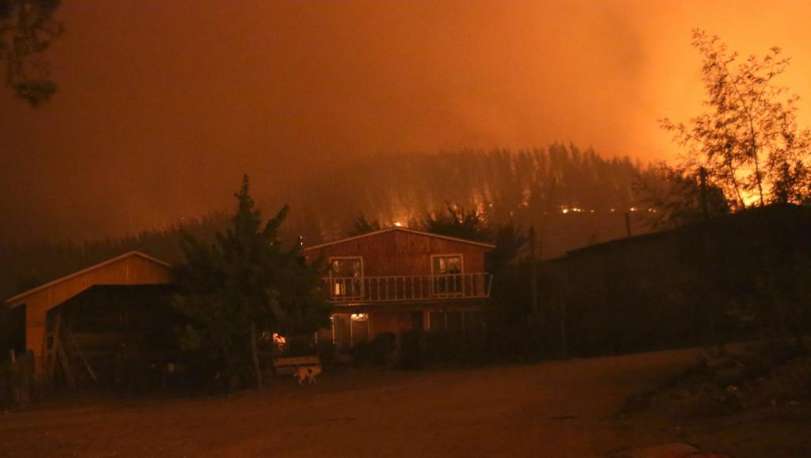 Incêndios florestais deixam seis mortos no Chile