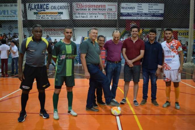 Pontapé inicial