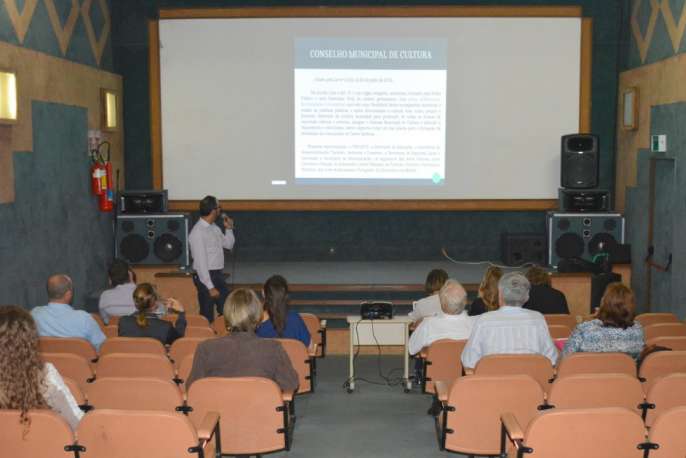 Apesentação aconteceu no Cine Ideale