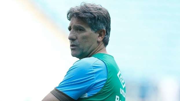 Renato Gaúcho e Grêmio negociam extensão de contrato; salário emperra