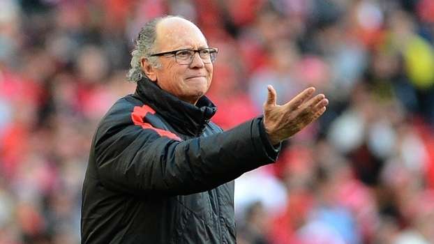Falcão, técnico do Internacional