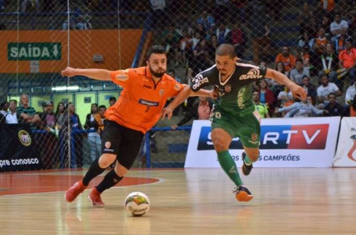 Murilo marcou o primeiro gol da decisão