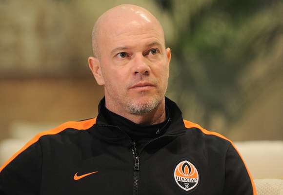 Experiência como auxiliar técnico do romeno Mircea Lucescu, no Shakhtar Donetsk