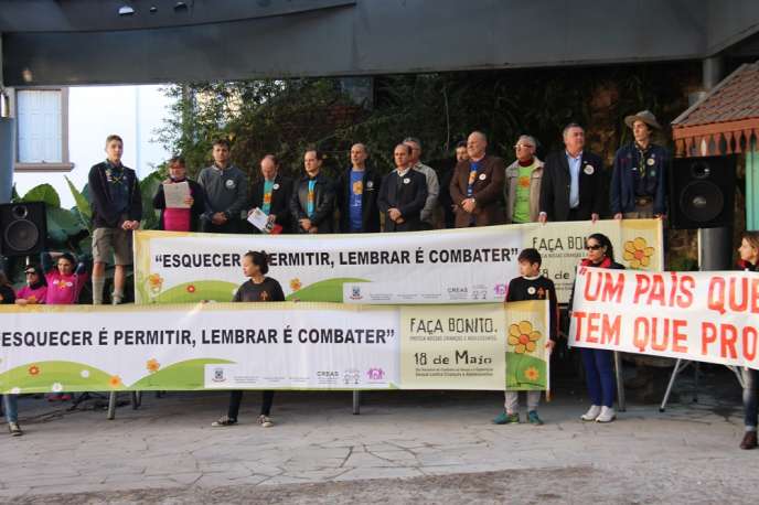Caminhada Faça Bonito