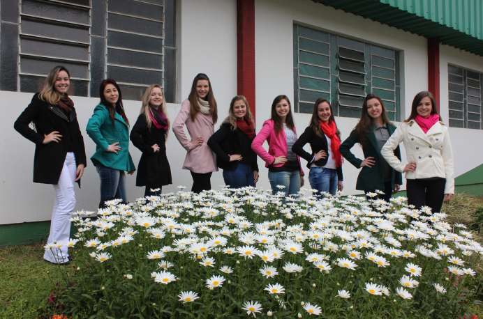 Nove candidatas buscam integrar a nova corte salvadorense