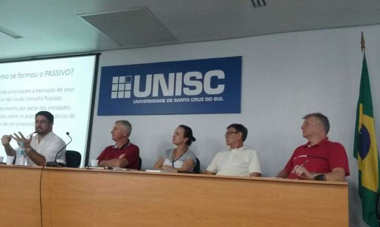 Explanação do interlocutor da Secretaria Estadual de Planejamento, Modalidade e Desenvolvimento Regional, Teonas Baumhardt