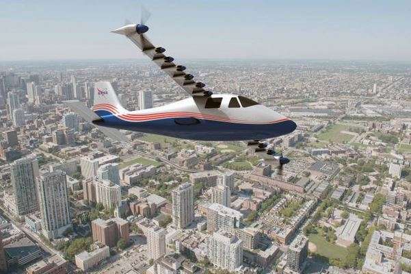 A aeronave é formada por 14 motores elétricos e não emite gás carbônico