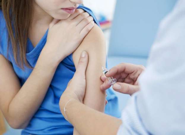 Vacina contra o HPV serão aplicadas em jovens de 12 à 13 anos em todo o país