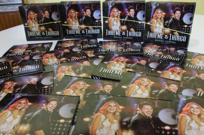 CD traz os grandes sucessos da dupla, que se apresentará em Salvador do Sul no dia 14 de novembro