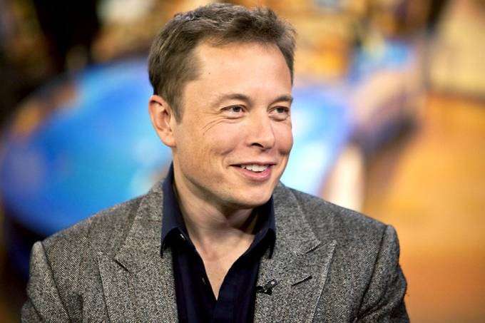 Elon Musk, fundador da SpaceX, que em 2015 já havia anunciado o plano da empresa de levar internet aos cantos mais afastados do planeta
