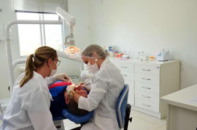 Dentista