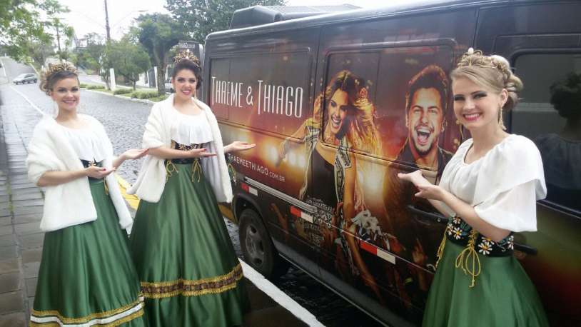 Rainha Vanessa Rhoden e as princesas Vivian Lameira e Cassiane Finger estão trabalhando na divulgação do evento