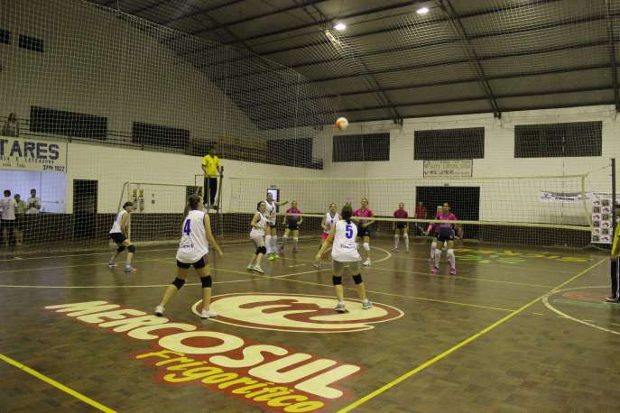 Equipe de Mato Leitão garantiu o 3º lugar no torneio