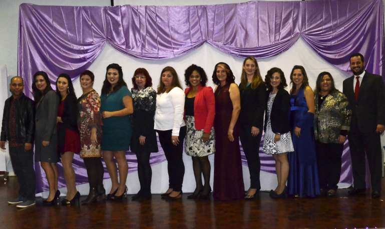Formandas e autoridades