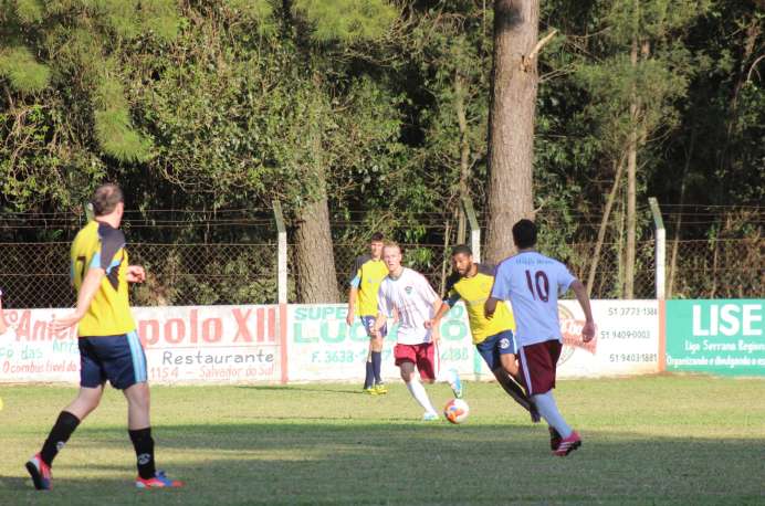 Na Força Livre, Amizade aplicou goleada sobre o Fluminense