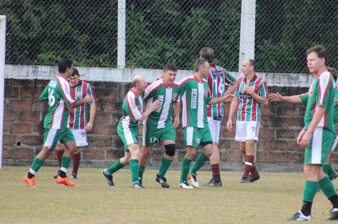 Com goleada, Campestre encaminhou conquista do título dos Veteranos