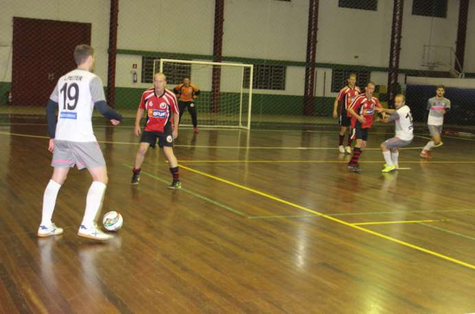 Basketinho levou a melhor sobre o Julinho