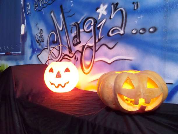 Halloween Biblio