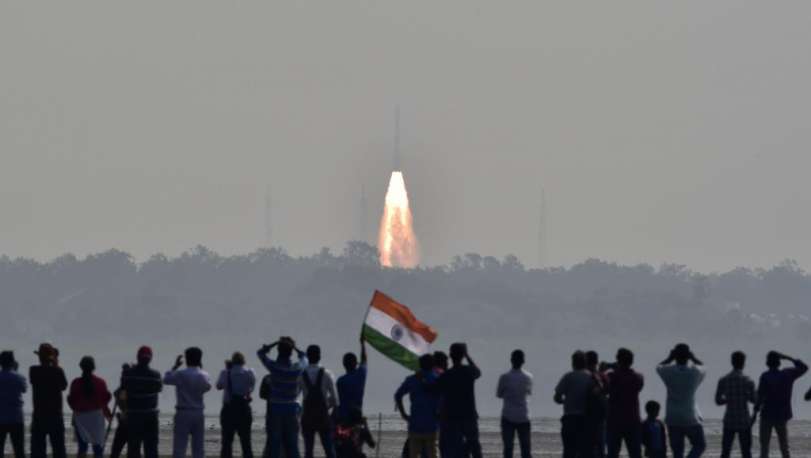 Indianos acompanham lançamento da Mangalyann, como é conhecida a missão Mars Orbiter Mission (MOM)