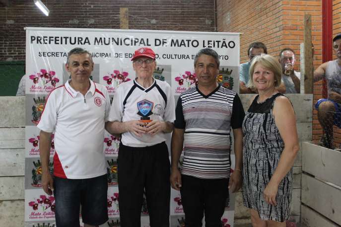 Ponteiro, Aluísio Heinen (Colorado)