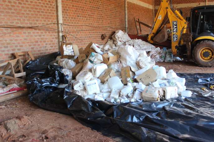 Recolhimento de embalagens de agrotóxicos