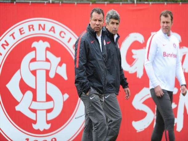 Celso Roth, novo técnico colorado