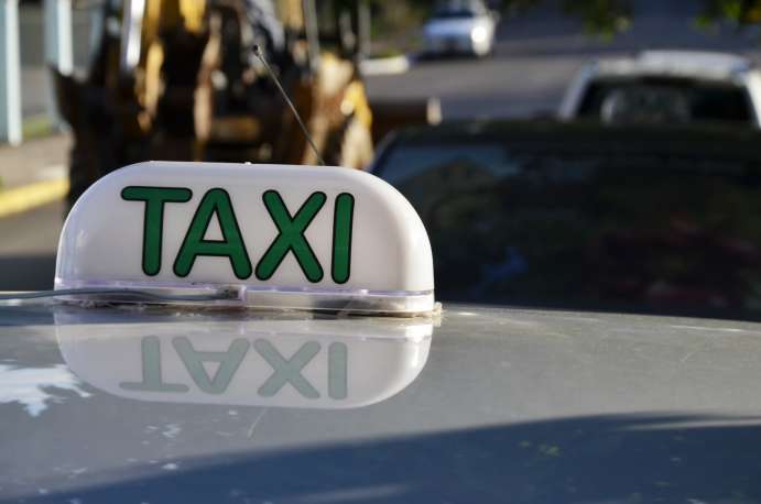 Táxis