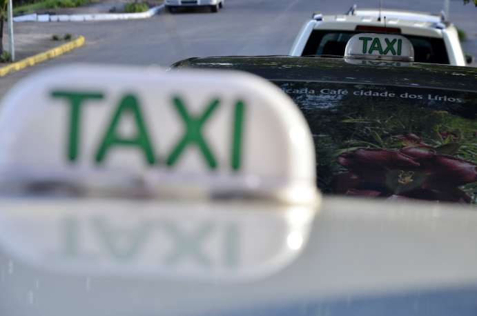 Táxis