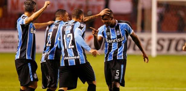 Volante Walace receberá proposta para deixar o Grêmio nos próximos dias