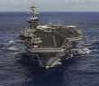 O porta-aviões Carl Vinson (foto de arquivo) vai se posicionar na região a península coreana neste domingo (9)