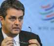 Brasileiro Roberto Azevedo permanecerá por mais quatro anos na direção da OMC
