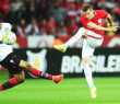 Nico López em ação pelo Internacional