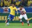 Neymar foi o melhor jogador em campo na vitória de 3x0 sobre o Paraguai