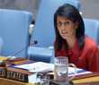 O embaixadora dos Estados Unidos junto às Nações Unidas, Nikki Haley, faz observações introdutórias durante a reunião do Conselho de Segurança sobre a situação da Síria, na sede da ONU